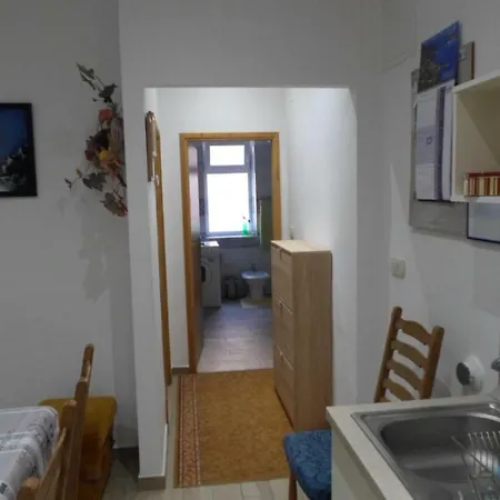 Lucio Apartman